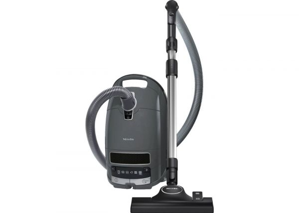 C3 SGDF3 Complete Vacuum Cleaner by Miele